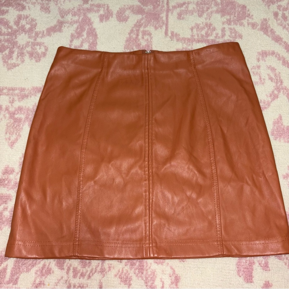 Shinestar Brown Vegan Leather Mini Skirt Women’s M